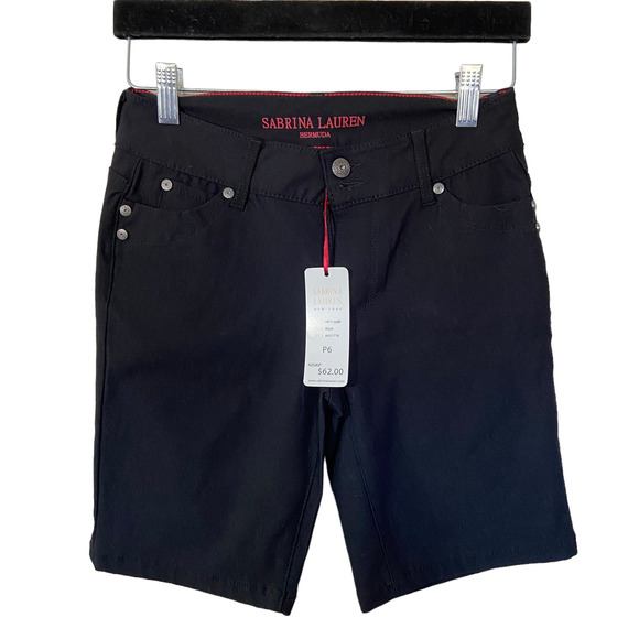NWT Sabrina Lauren Black Bermuda Shorts Women's Petite 6 new with tags - Picture 1 of 5